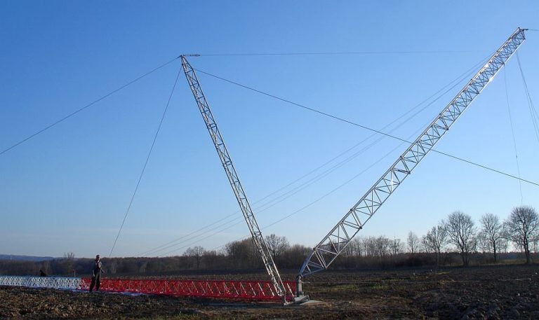 Maszt M600-100