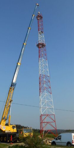 Wieża stalowa kratownicowa komunikacyjna T2000-45