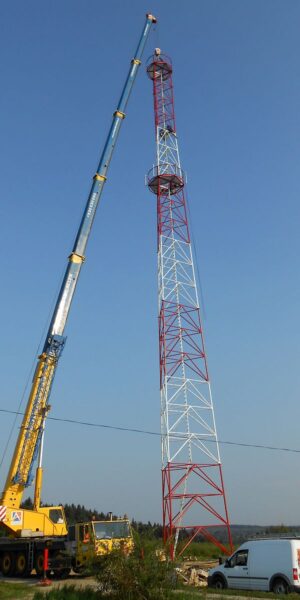 Wieża stalowa kratownicowa komunikacyjna T2000-45