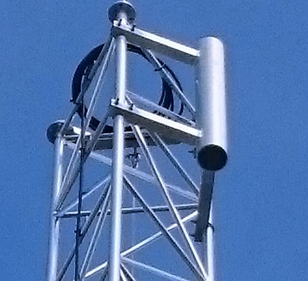 Wspornik antenowy radiolinii serii WRM dla masztów serii M