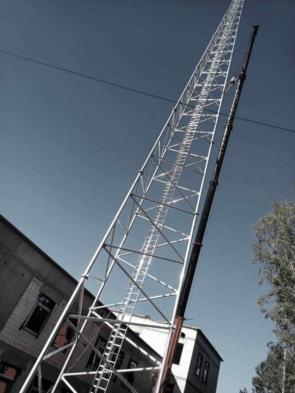 wieża AluPro Aluminiowa T1000-45 – widok zakratowania