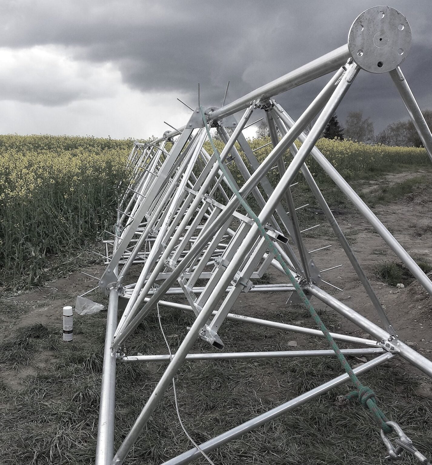Całkowicie rozkładana wieża T1000-9.9A
